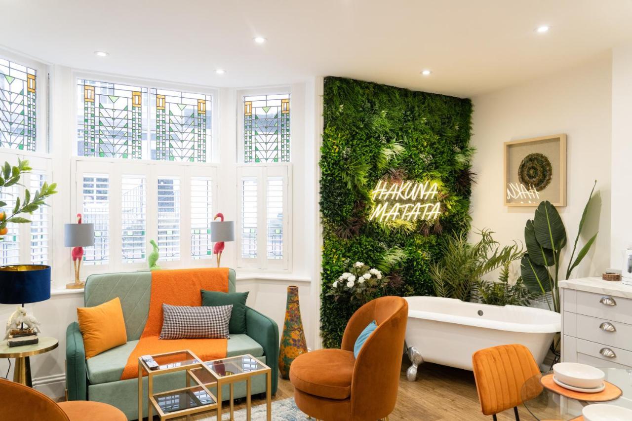 The House Of Selfies Apartment Royal Tunbridge Wells Bagian luar foto