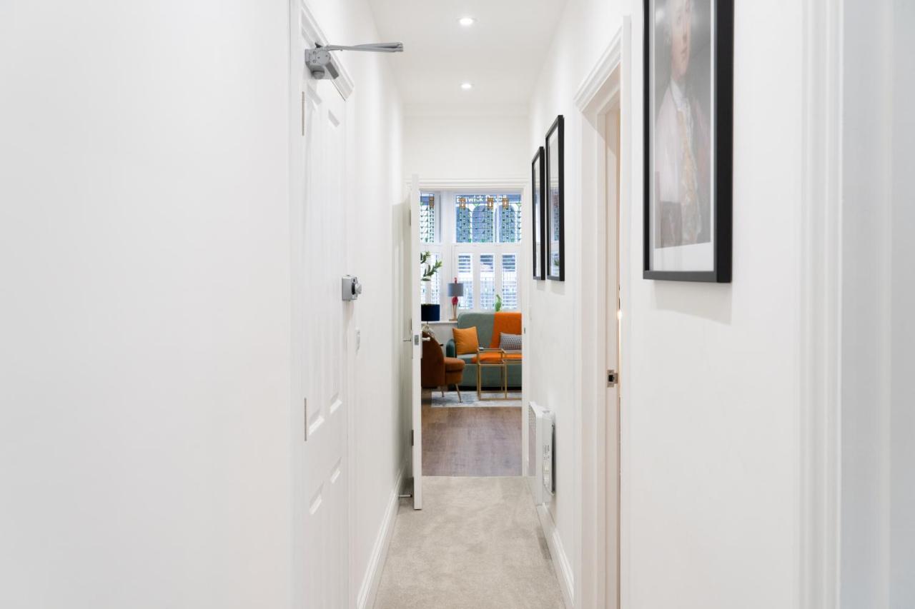 The House Of Selfies Apartment Royal Tunbridge Wells Bagian luar foto